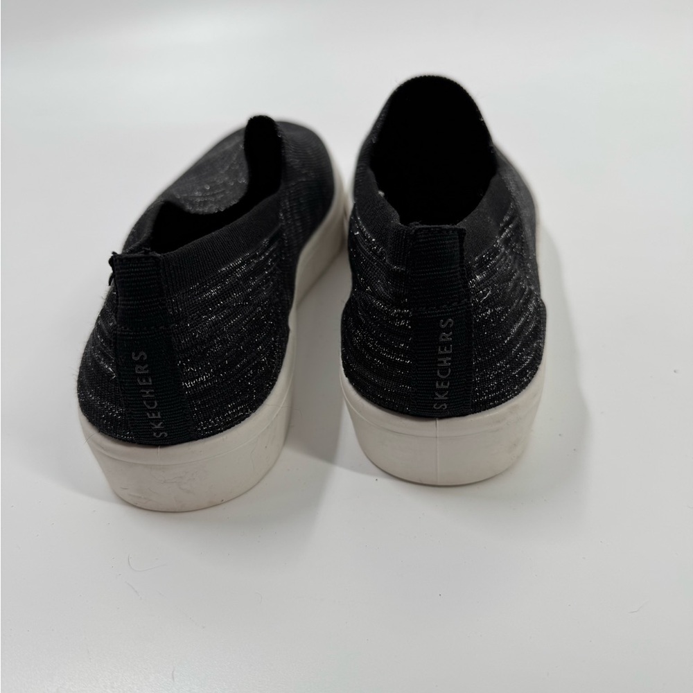 Sketcher Black Slip On Size 10 - Picture 2 of 5